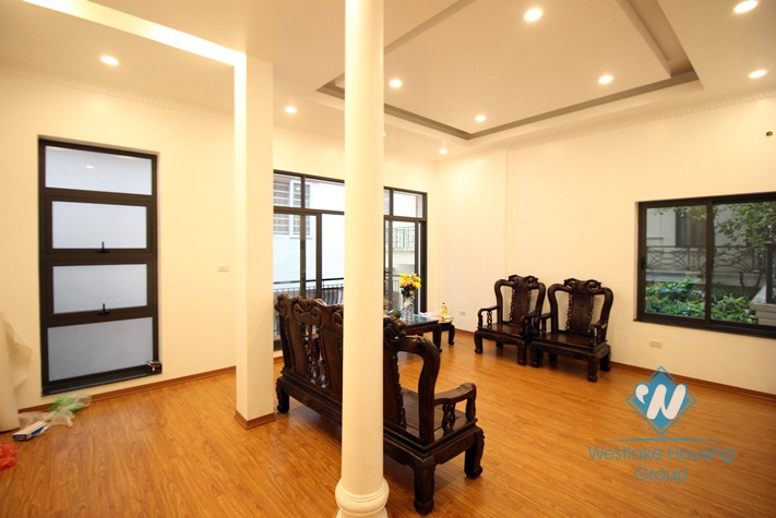 Brand new house with 5 bedrooms for rent in Dang Thai mai st, Tay Ho area